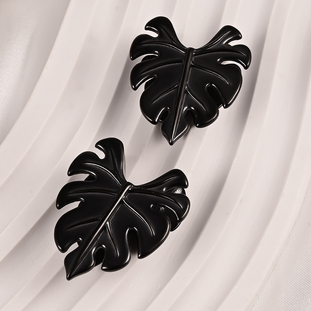 Vanku 2PCS Leaves Open Saddle  - Body Jewelry Hangers review and price